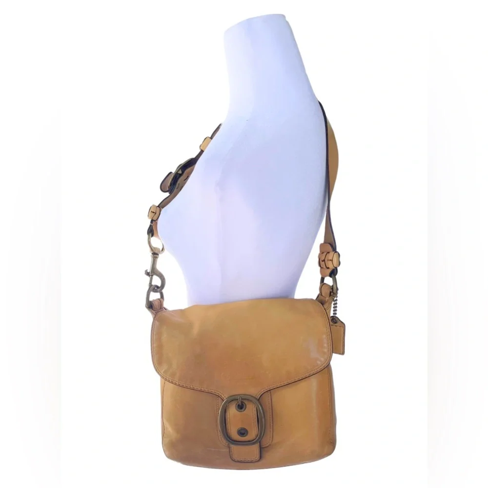 Vintage Coach Bleeker Tan Leather Shoulder Bag - Picture 2 of 9